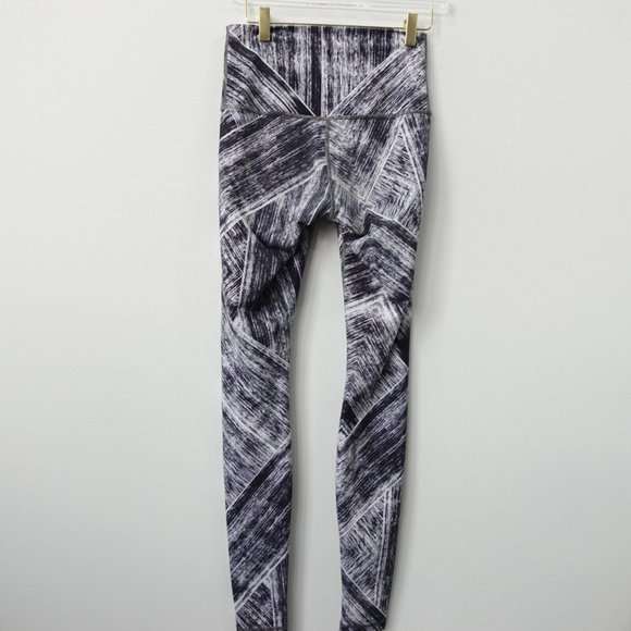 Lululemon Pants Size 8 Leggings High Waisted Skinny Activewear Slim Abstract‎ - Picture 6 of 9